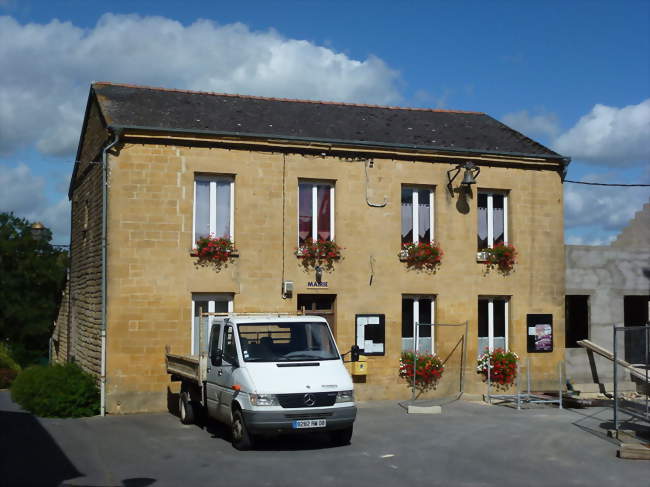 La mairie - Saint-Marcel (08460) - Ardennes