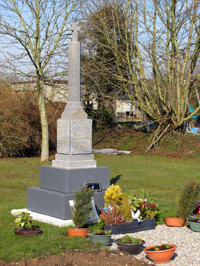 Le monument aux morts - Caulières (80290) - Somme