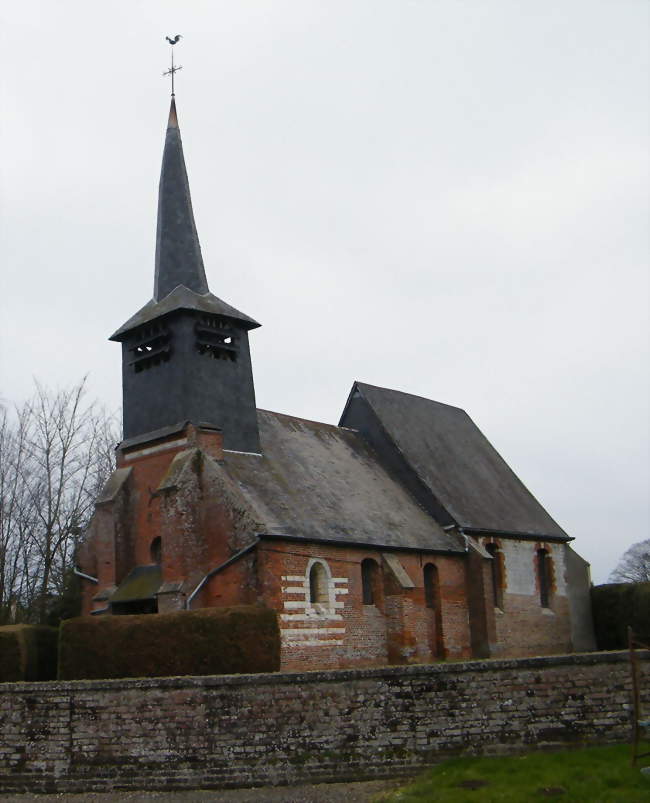 L'église est excentrée du village - Épaumesnil (80140) - Somme