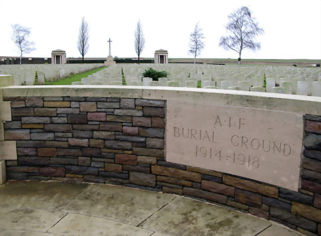 Le cimetière militaire - Flers (80360) - Somme