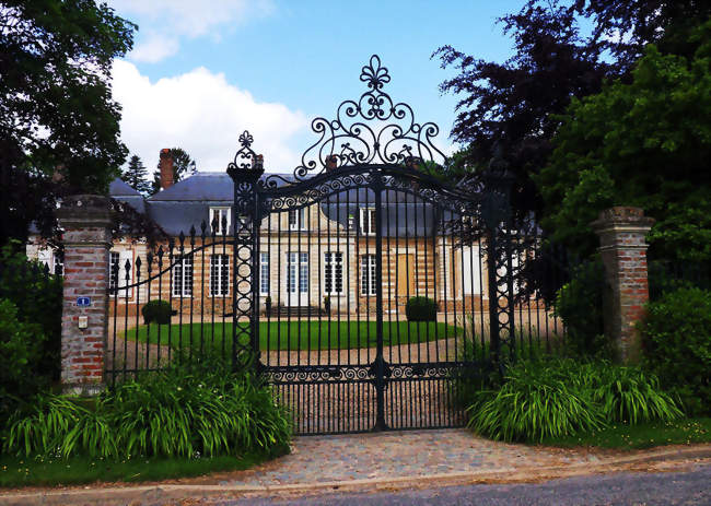 Le château - Fransu (80620) - Somme