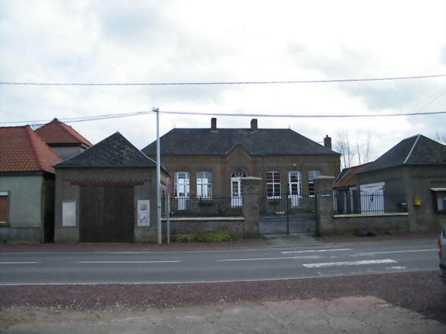 La mairie - Hiermont (80370) - Somme