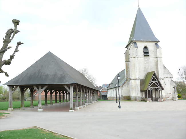 Les halles et l'église d'Hornoy - Hornoy-le-Bourg (80640) - Somme
