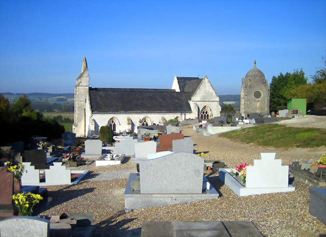 L'église vue du cimetière - Liercourt (80580) - Somme