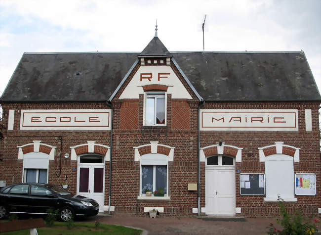La mairie - Maucourt (80170) - Somme