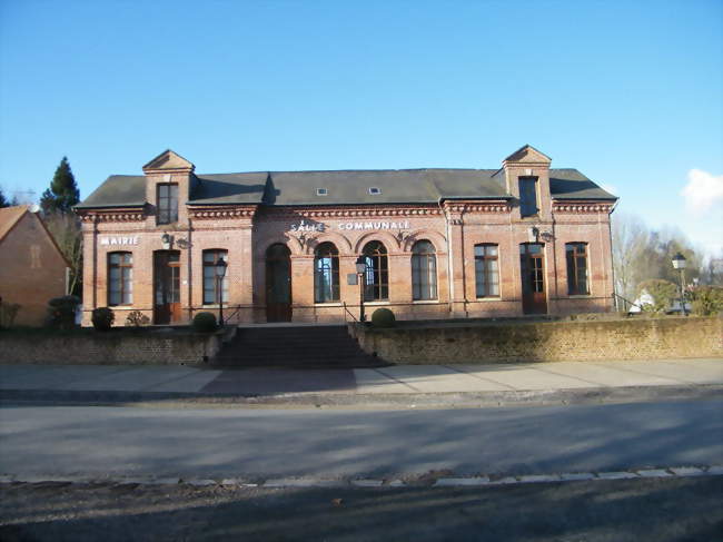 La mairie et la salle communale - Noyelles-en-Chaussée (80150) - Somme