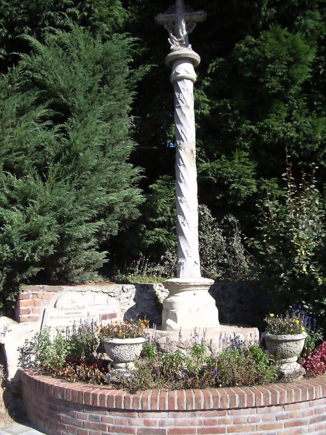 La croix du bailly - Saint-Quentin-la-Motte-Croix-au-Bailly (80880) - Somme