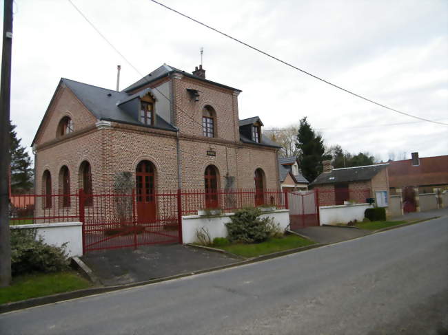 La mairie - Yvrencheux (80150) - Somme