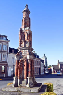 photo Shot de patrimoine : la croix de Bourg