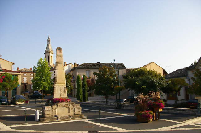 Petit marché de Cahuzac-sur-Vère