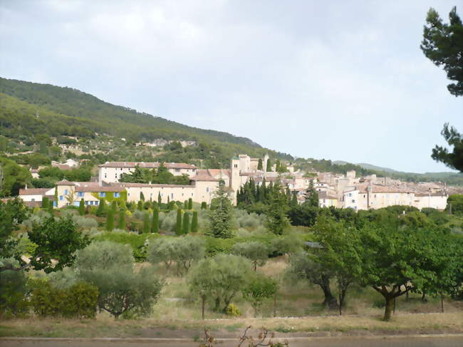 Vue du village - Aups (83630) - Var