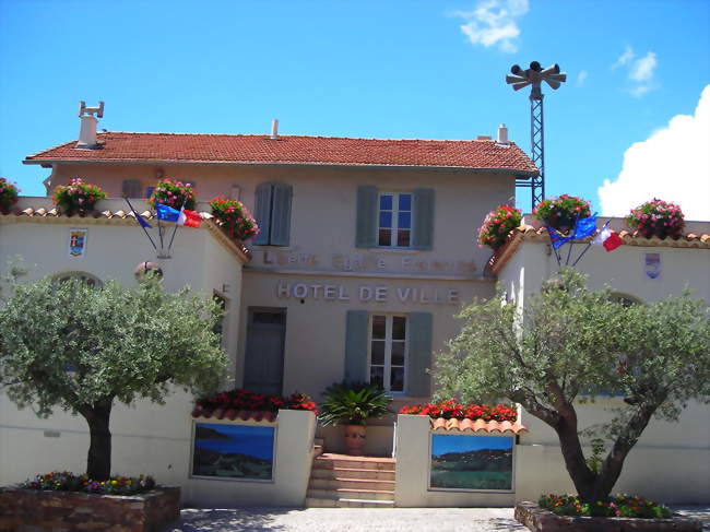 Hôtel de ville - La Croix-Valmer (83420) - Var