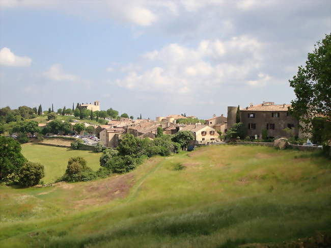 Vue d'ensemble de Tourtour - Tourtour (83690) - Var