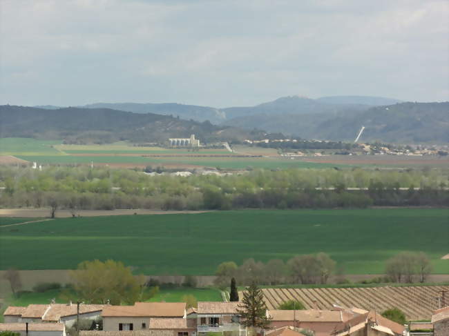 Débouché de la vallée du Verdon dans celle de la Durance, à Vinon-sur-Verdon - Vinon-sur-Verdon (83560) - Var