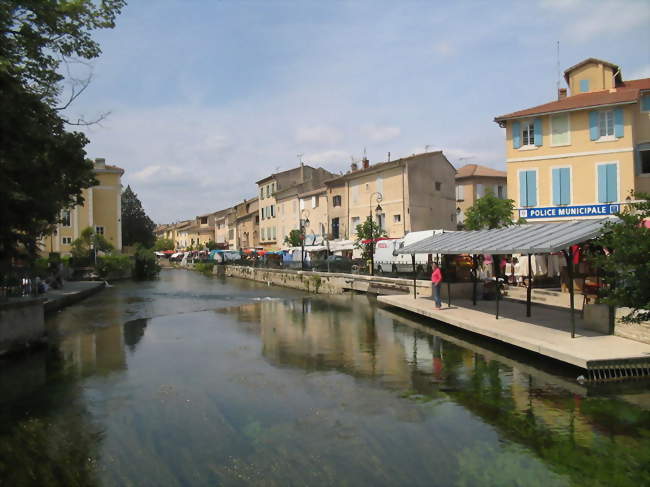 Passage de la flamme Olympique à L'Isle sur la Sorgue