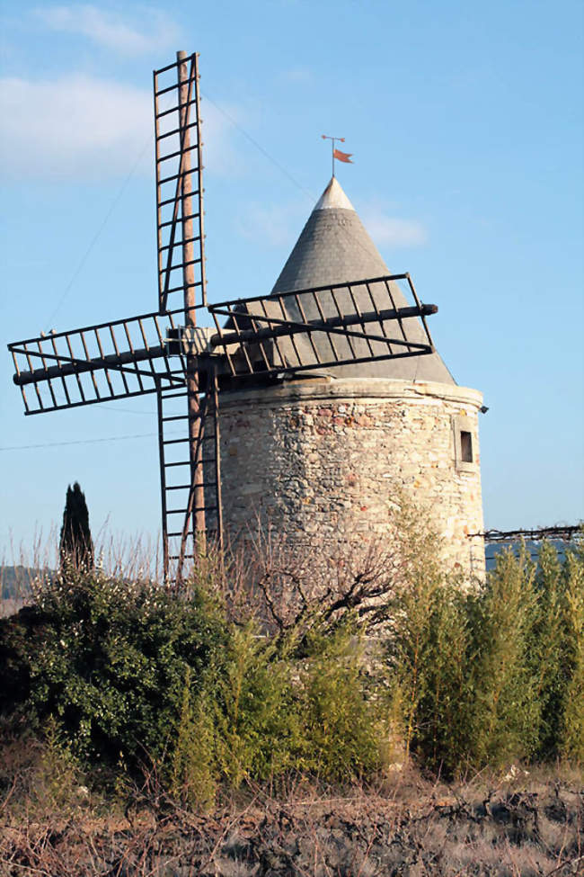 Le moulin de la badelle - Saint-Pantaléon (84220) - Vaucluse