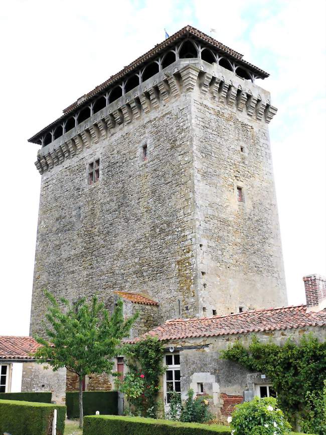 Fééries et Festivités - Le Donjon célèbre ses 30 ans