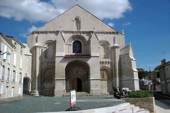 RÊVES DE COURT - FESTIVAL DE COURTS-MÉTRAGES ET DE SCÉNARIO