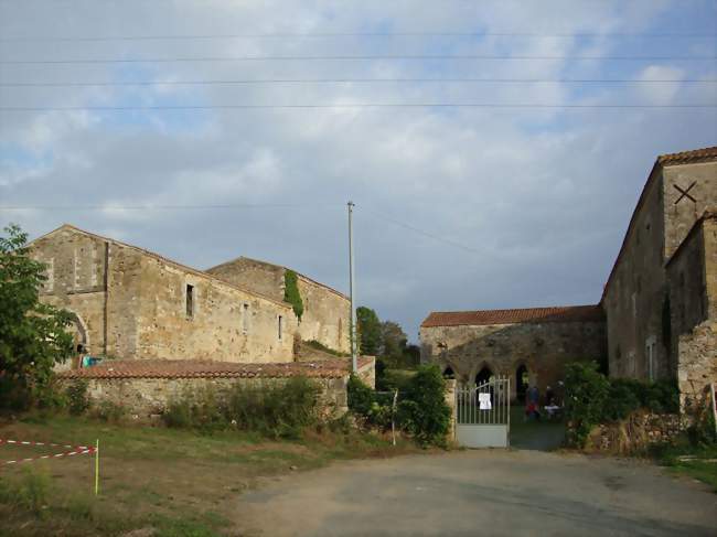 Abbaye de Trizay à Bournezeau