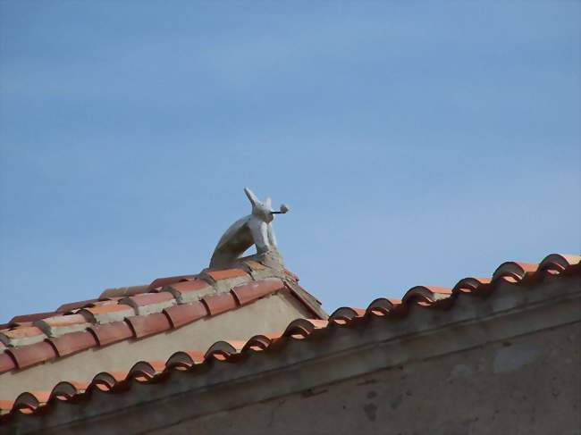 Le lapin qui fume, « emblème » du village - Saint-Benoist-sur-Mer (85540) - Vendée