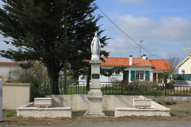 Vide-grenier Amicale des parents d'élèves Triaize