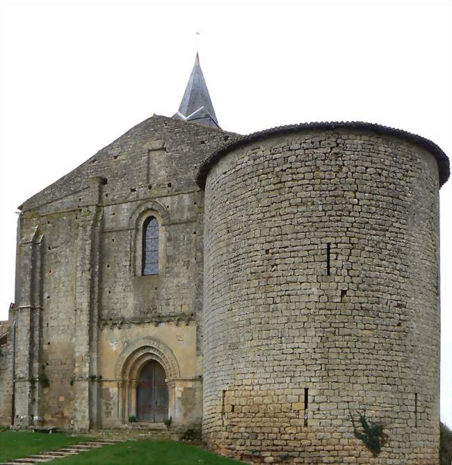 L'église - Château-Larcher (86370) - Vienne