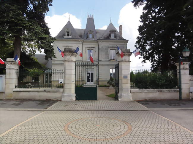 La mairie - Ingrandes (86220) - Vienne