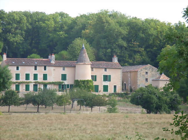 Ferme ancienne - Marnay (86160) - Vienne