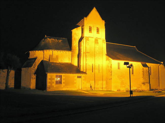 L'église - Vézières (86120) - Vienne