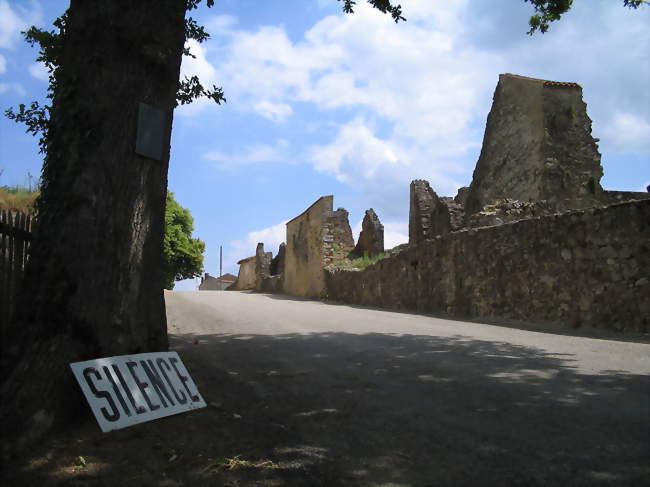 Vestiges du village martyr - Oradour-sur-Glane (87520) - Haute-Vienne