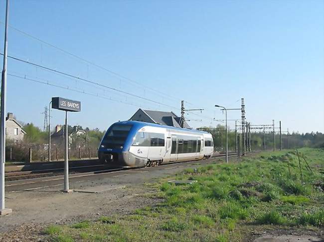 La gare des Bardys - Saint-Priest-Taurion (87480) - Haute-Vienne