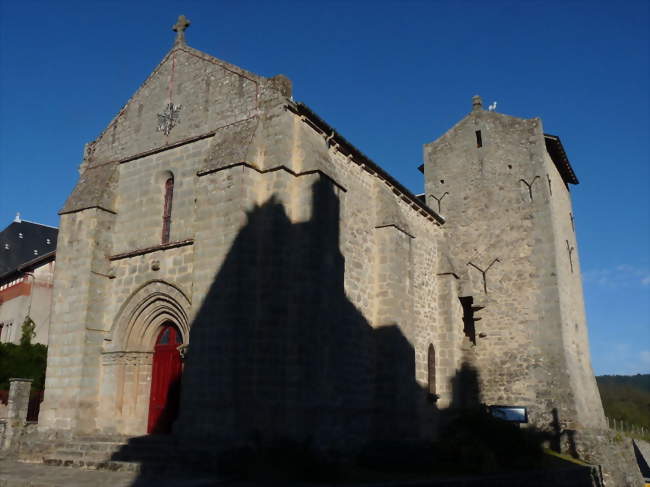 L'église du bourg (XIIIe siècle) - Saint-Sulpice-Laurière (87370) - Haute-Vienne