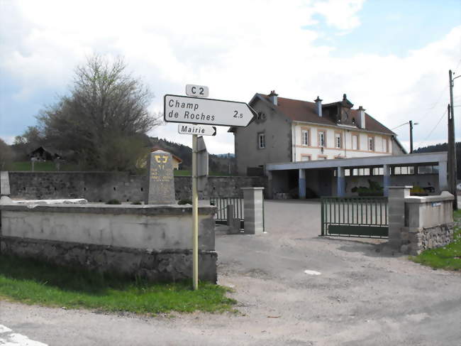 Carrefour de la route de la Grand-Roche - Barbey-Seroux (88640) - Vosges