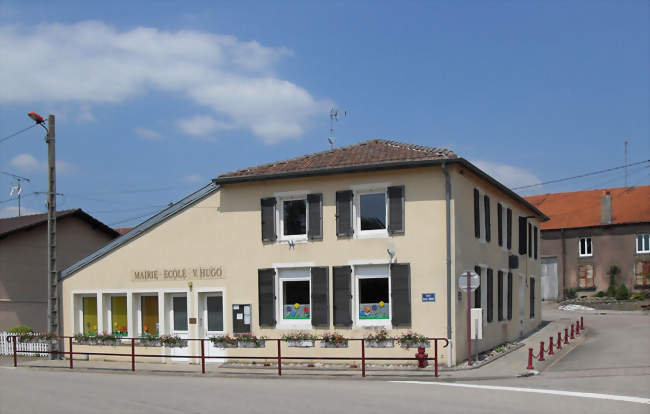 La mairie-école - Baudricourt (88500) - Vosges