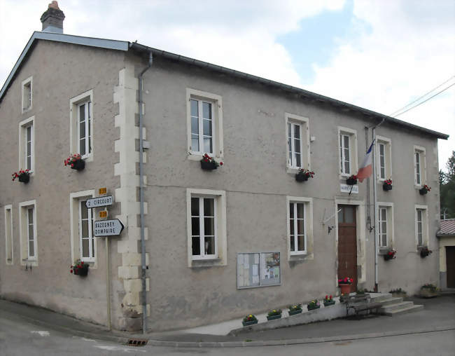 La mairie-école - Derbamont (88270) - Vosges
