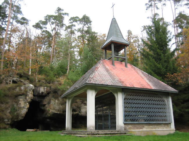 Chapelle et grotte Saint-Martin - Escles (88260) - Vosges
