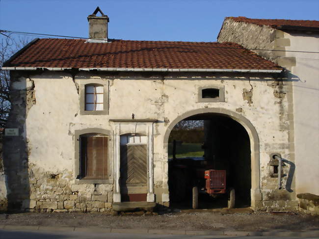 Une petite maison lorraine typique - Morizécourt (88320) - Vosges