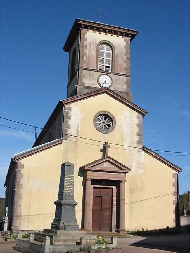 Église et monument aux morts - Mortagne (88600) - Vosges
