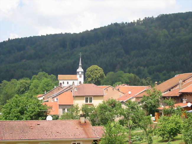 La petite église surélevée - Saint-Jean-d'Ormont (88210) - Vosges