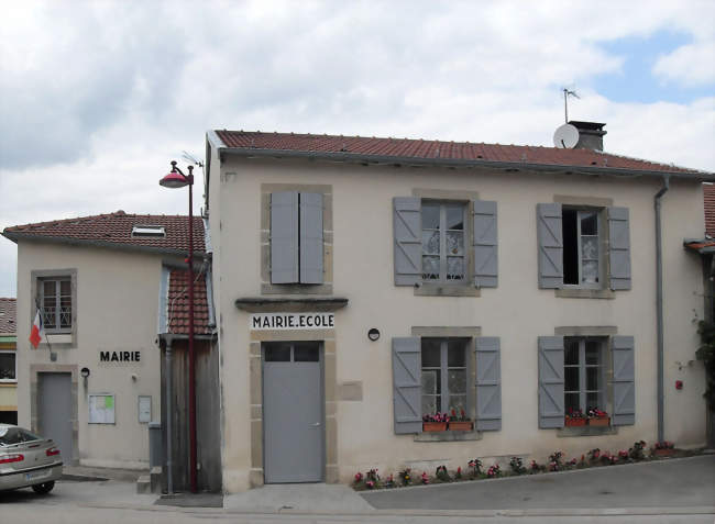 La mairie-école - Saint-Vallier (88270) - Vosges