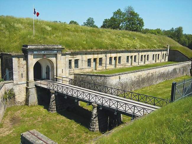 Fort d'Uxegney - Uxegney (88390) - Vosges
