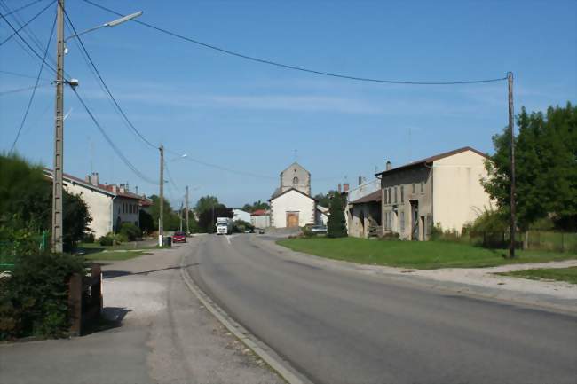 Rue d'Épinal - Vomécourt (88700) - Vosges