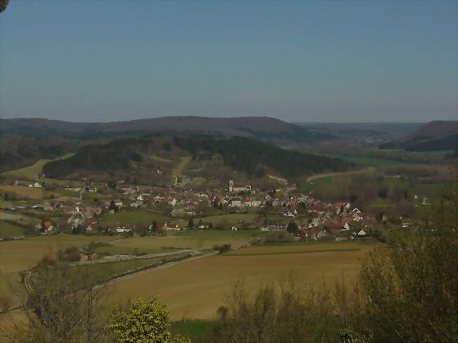 Vue générale d'Asquins depuis Vézelay - Asquins (89450) - Yonne