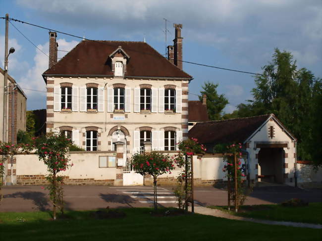 La mairie - Égleny (89240) - Yonne