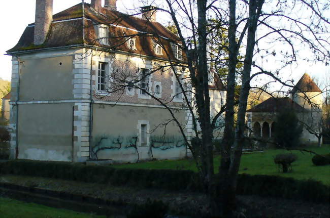 Le château d'Avigneau - Escamps (89240) - Yonne