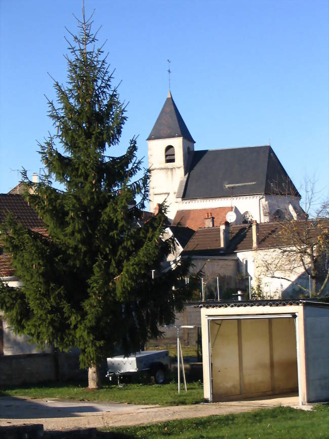 Vue du village - Nuits (89390) - Yonne