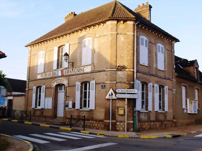 La mairie de Saint-Sérotin - Saint-Sérotin (89140) - Yonne