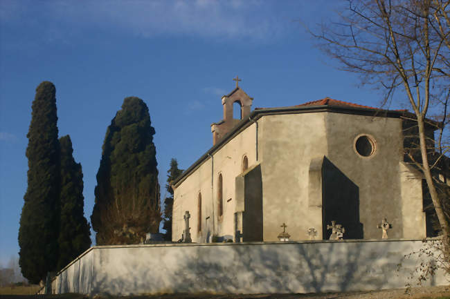 Église d'Arvigna et sa façade fortifiée - Arvigna (09100) - Ariège