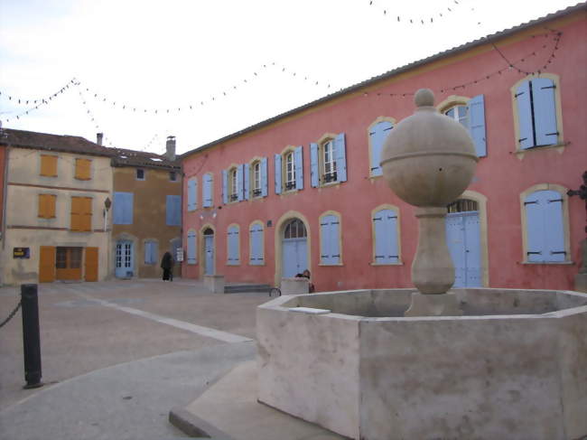 Mairie - Carla-Bayle (09130) - Ariège