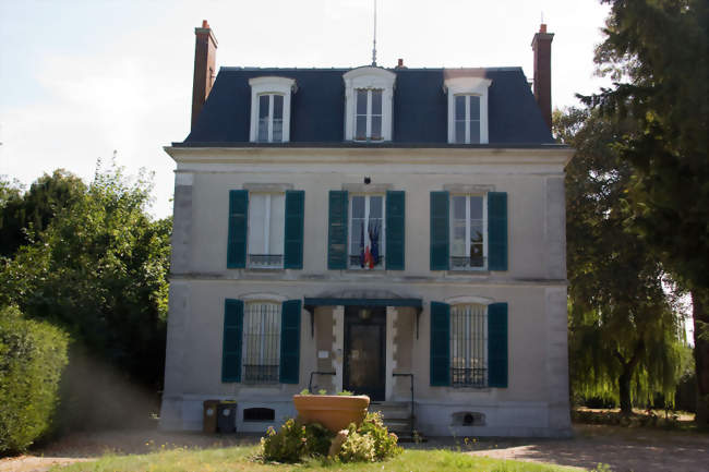 Lhôtel de ville - Chevannes (91750) - Essonne